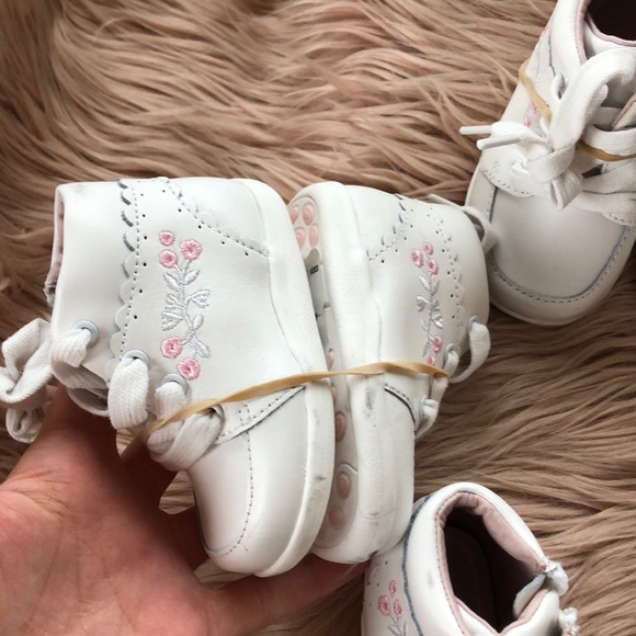 Sole Play Lucie Sneaker in white - Picture 6 of 12